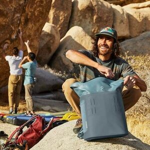 Hydro Flask Escape 20 L Backpack Cooler - Color Talus